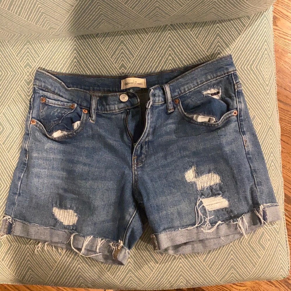 Gap shorts